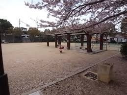 【神戸市垂水区塩屋北町のマンションの公園】