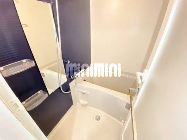 バス・シャワールーム　※別部屋参考写真