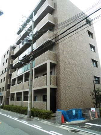 尼崎市西立花町のマンションの建物外観