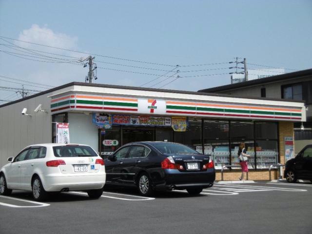 コンビニ　セブンイレブン春日井松河戸町店（コンビニ）まで667m
