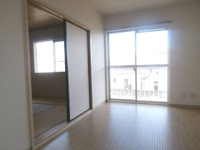 居室・リビング　同仕様