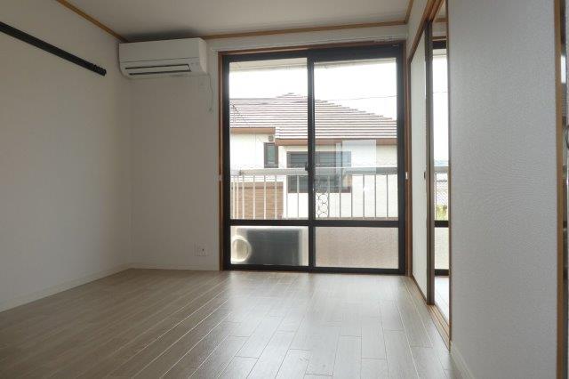 居室・リビング　洋室