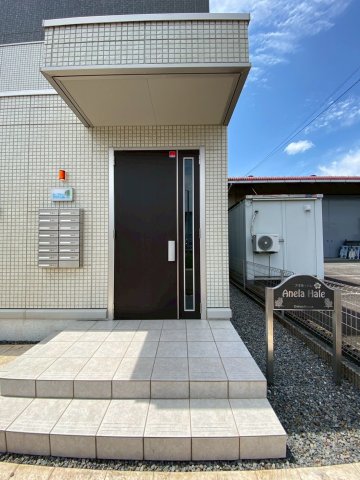 エントランス　毎日通るエントランスはこのようになっています