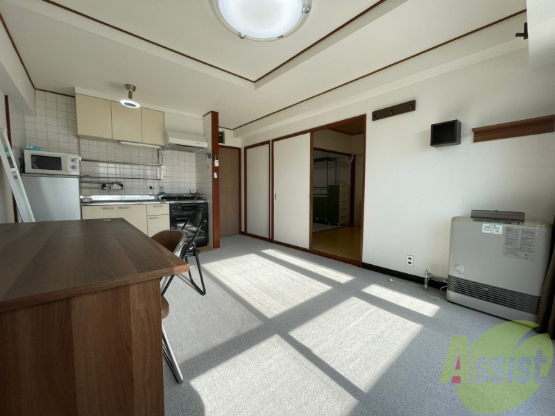 居室・リビング　広くてキレイなお部屋が広がっていて、充実した生活が送れそう。