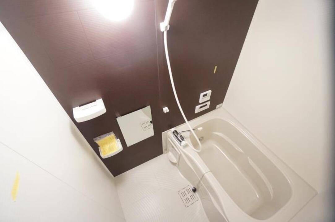 バス・シャワールーム　浴室