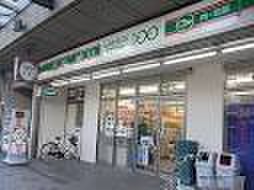 コンビニ　ローソンストア100墨田石原（コンビニ）まで203m