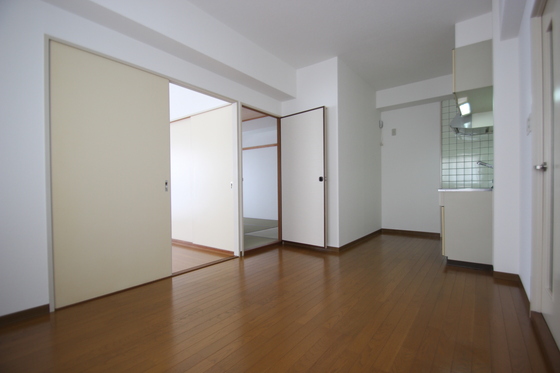 居室・リビング　別部屋の写真です。