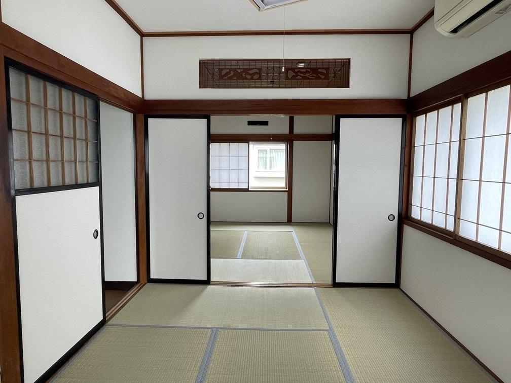 居室・リビング　※和室の畳：表替え済みです。