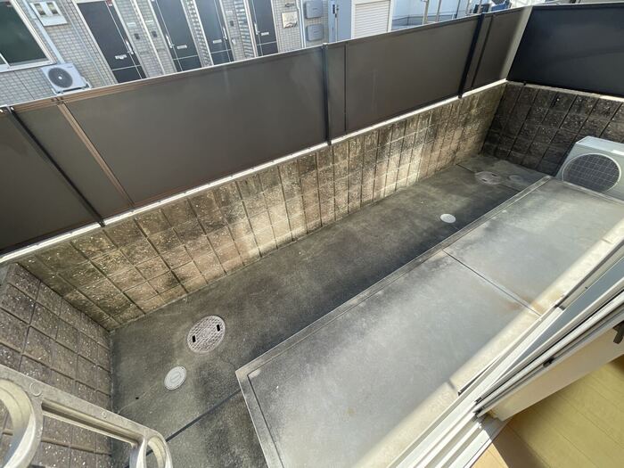 バルコニー　専用庭