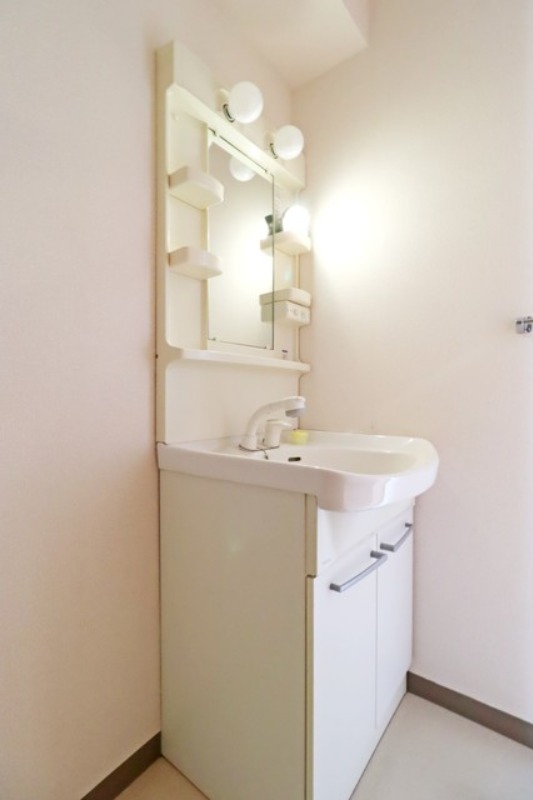 洗面設備　図面と現状に相違がある場合には現状を優先