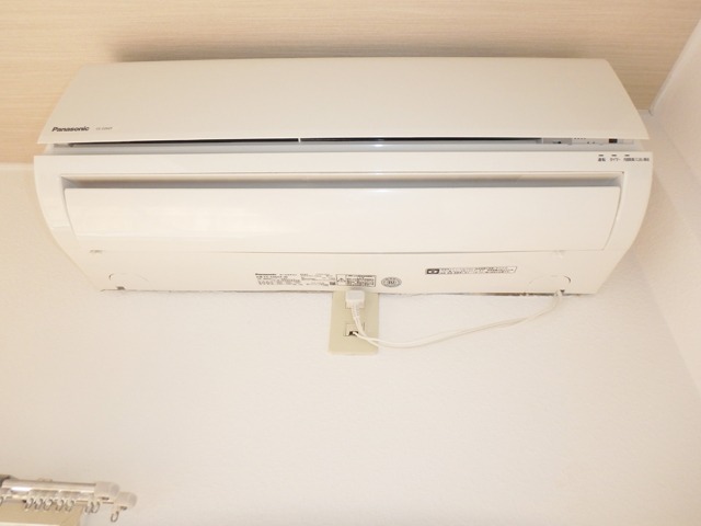 その他設備　エアコン付きで夏も冬も快適です　イメージ