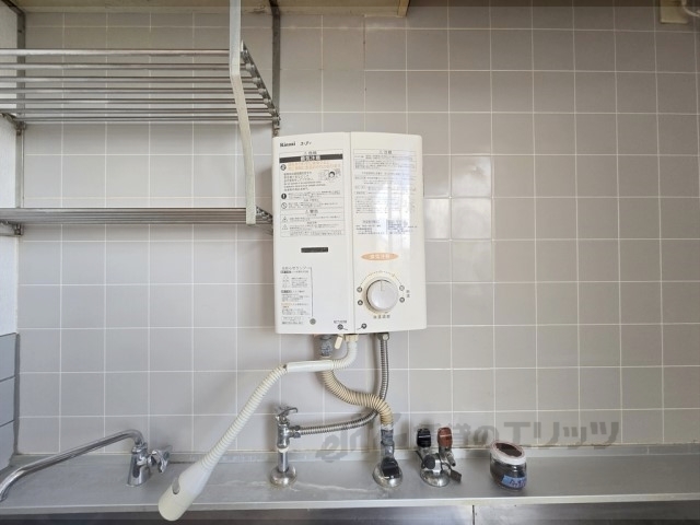 その他設備　給湯器リモコン