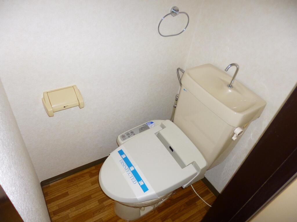 トイレ　別室の参考写真となります。