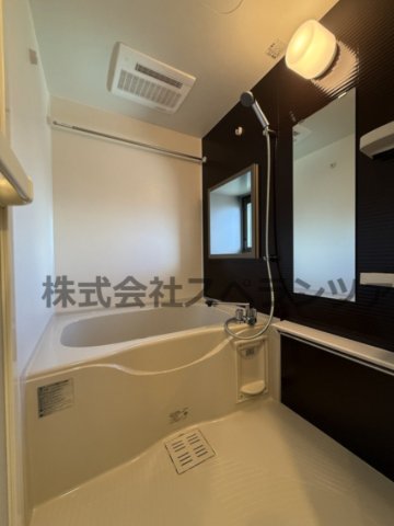 バス・シャワールーム　お風呂です