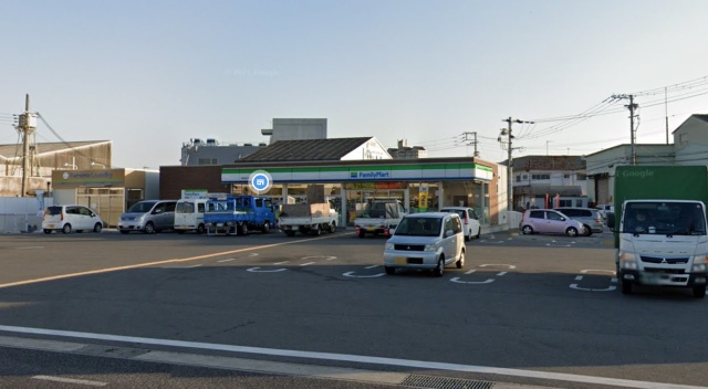 コンビニ　ファミリーマート　姫路国分寺店（コンビニ）まで400m