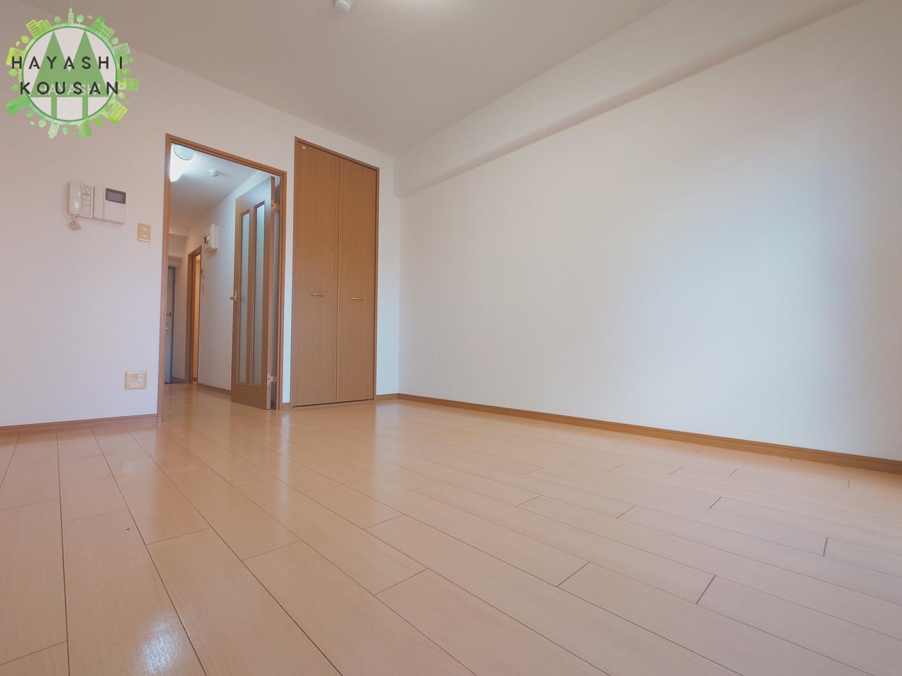 その他　※清掃中のため、写真はすべて303号のものです