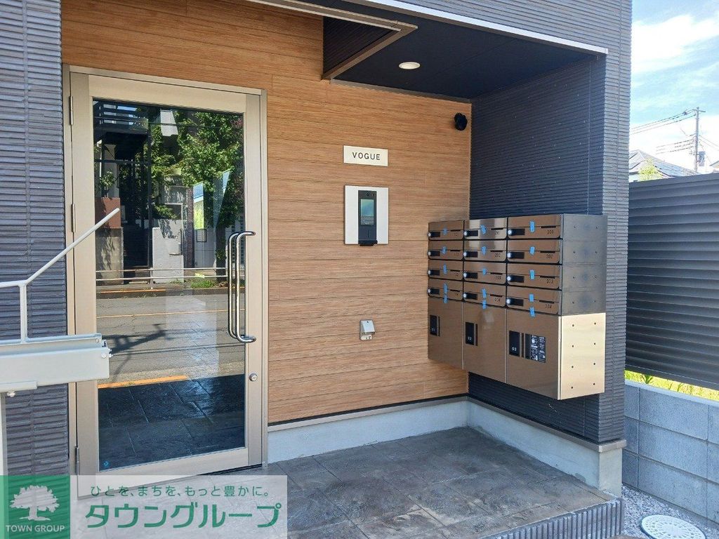 エントランス　エントランス