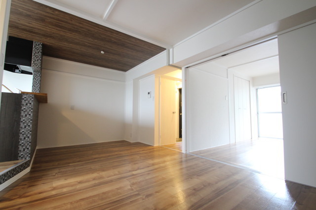 居室・リビング　他号室の写真です