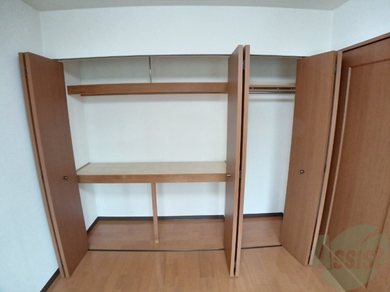収納　幅が広くたっぷり収納できるクローゼットです！