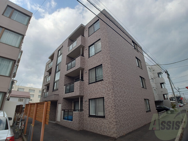 建物外観　札幌市東区北２３条東「シャトルＴＨ２３」