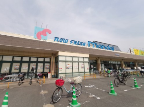 スーパー　万代 天美我堂店（スーパー）まで738m