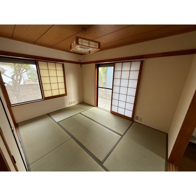 居室・リビング　１Ｆ・和室