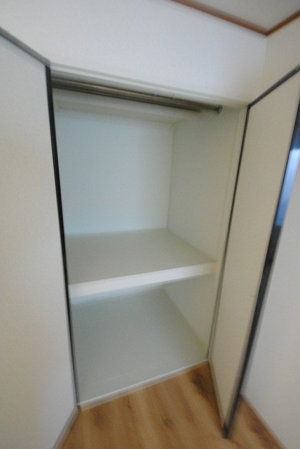 収納　写真は３０５号室