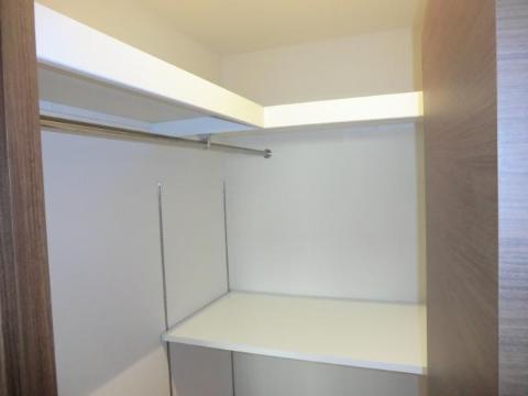 サンルミエール　収納　ウォ―クインクローゼット