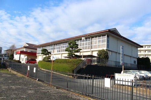 役所　東部台コミュニティーセンター（役所）まで298m