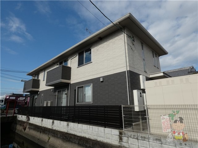 建物外観　外観写真（昼）