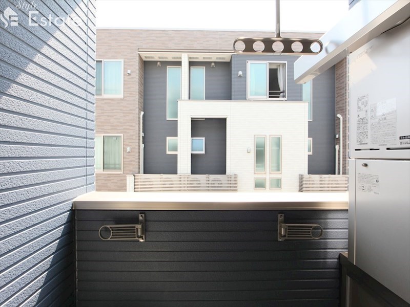 バルコニー　バルコニー