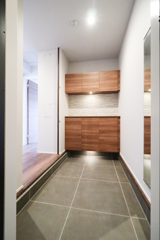 玄関　図面と現状に相違がある場合には現状を優先