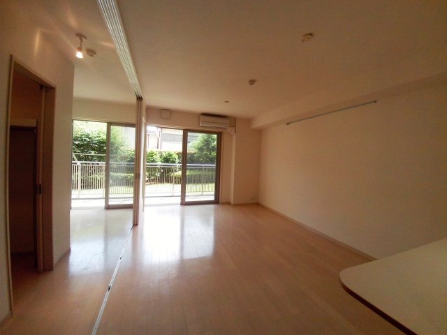 居室・リビング　【マチュリティ小石川】