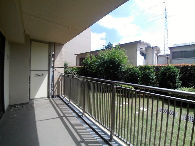 バルコニー　【マチュリティ小石川】ワイドタイプのバルコニー