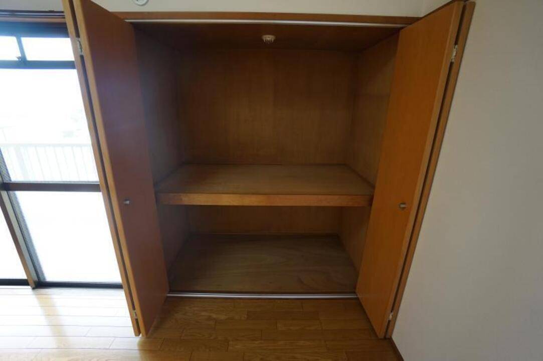 収納　クローゼット