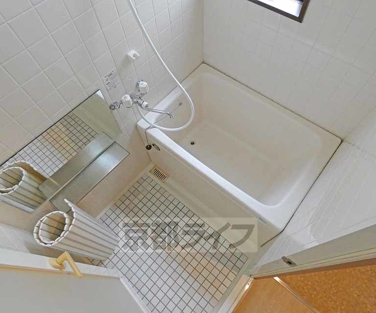 バス・シャワールーム　バスです