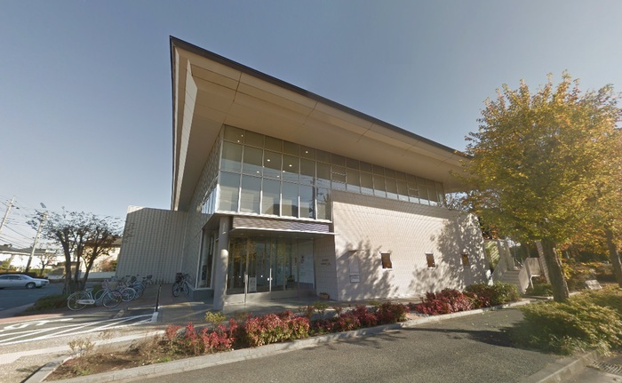 図書館　東部図書館エル（図書館）まで400m