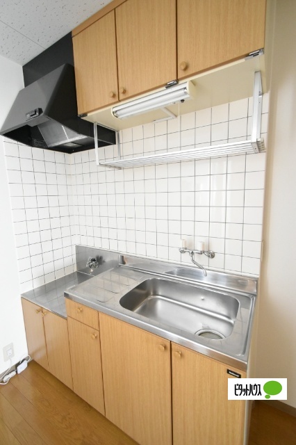 キッチン　※別部屋のお写真です。