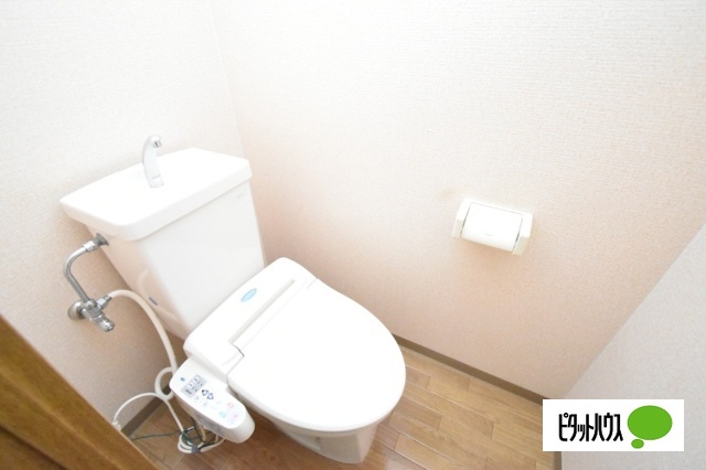 トイレ　※別部屋のお写真です。