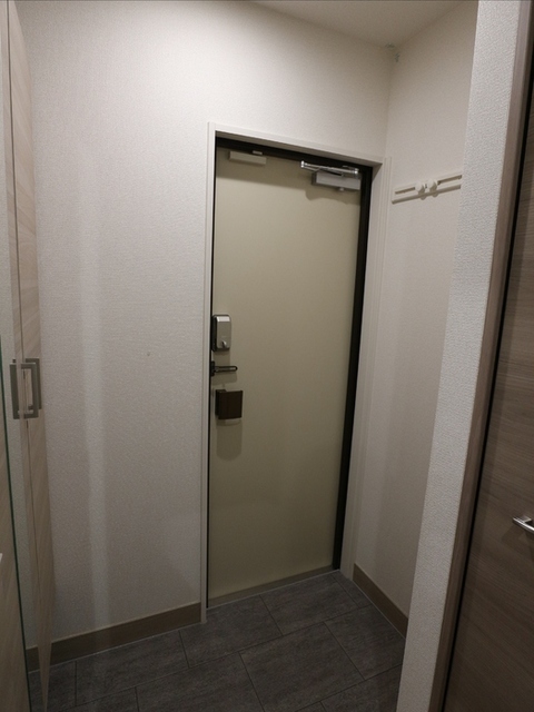 玄関　同施工会社参考画像