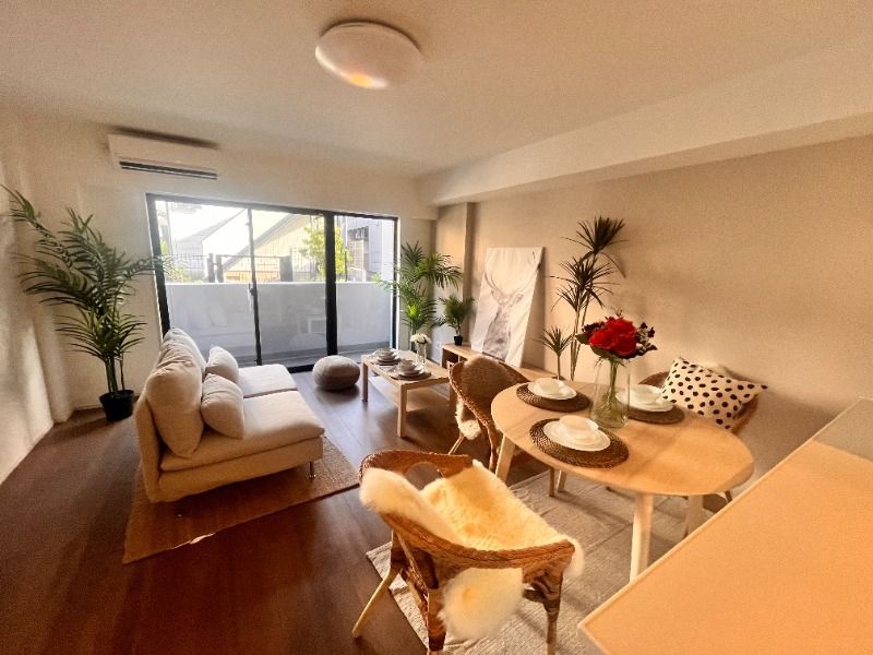 居室・リビング　モデルルームです・家具小物類はつきません