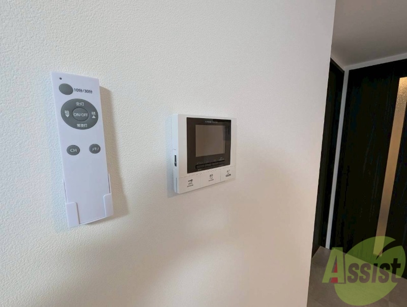 セキュリティ　モニタ付インターホンでセキュリティ面も安心です。