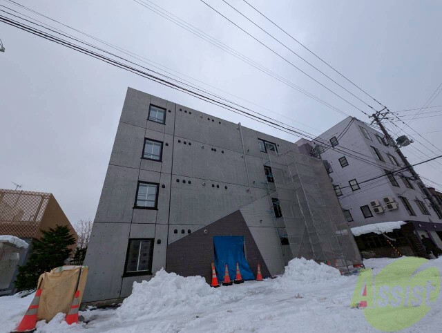 建物外観　札幌市中央区南七条西「ハイヒルズ」