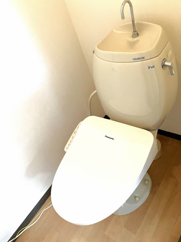 トイレ　トイレ
