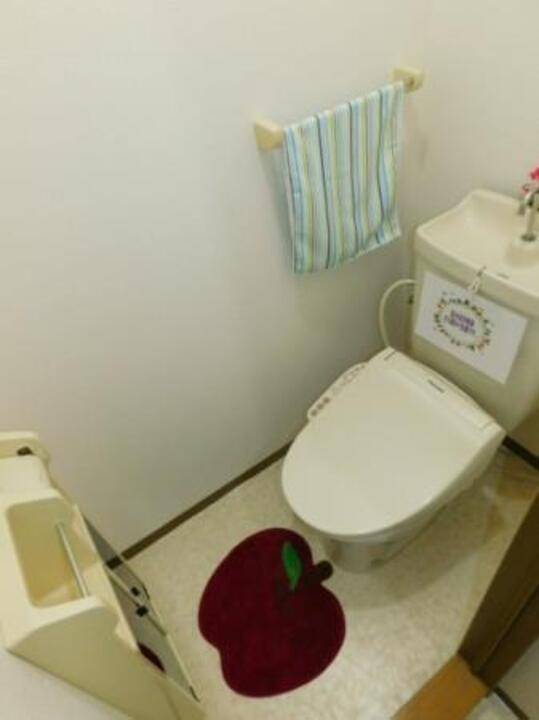 トイレ　トイレ