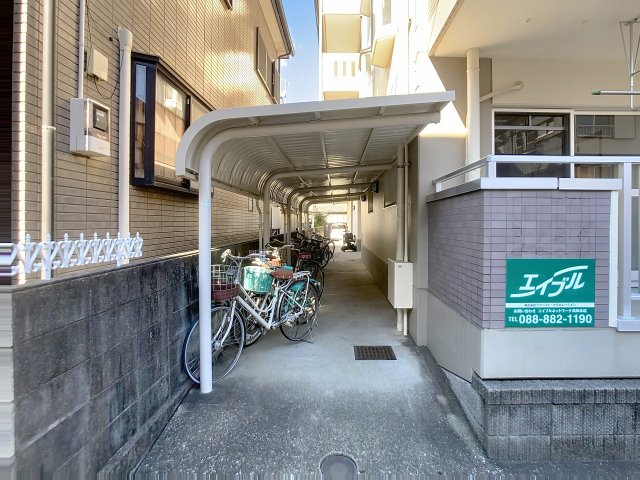 その他共有部分　現況が相違する場合は現況を優先致します。2025年12月撮影