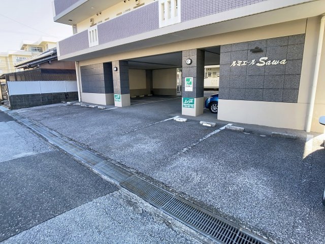 駐車場　現況が相違する場合は現況を優先致します。2025年12月撮影