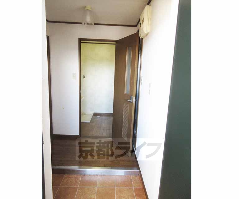 その他部屋・スペース　玄関から見たお部屋です・