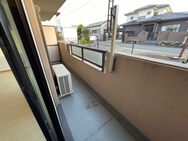 バルコニー　広々としたベランダです