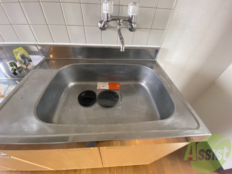 洗面設備　洗面台はこちら。朝の身支度はここでばっちり。